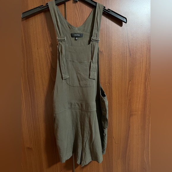 Aritzia Talula Women’s Short Overall - Picture 1 of 5